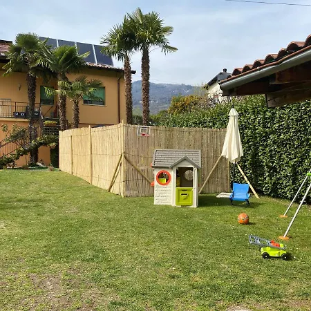 Апартаменты Casa Veronica Con Giardino *