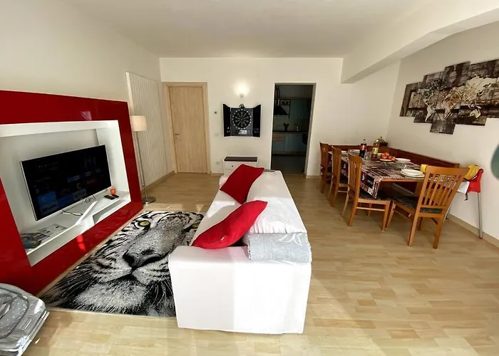 Casa Veronica Con Giardino דירה