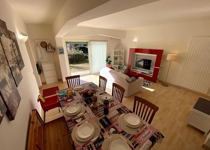 Casa Veronica Con Giardino